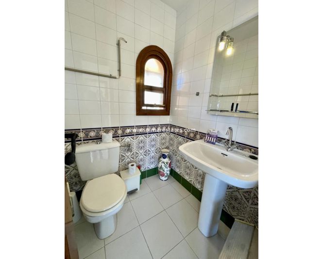 Image No.4-3 Bed Villa for sale