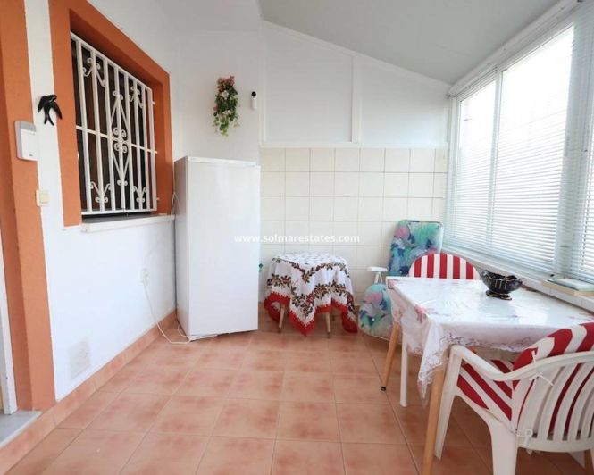 Image No.14-3 Bed House for sale