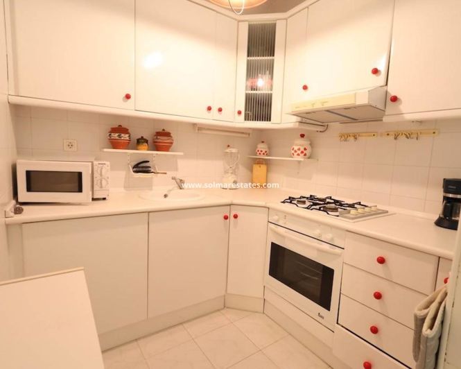 Image No.3-3 Bed House for sale