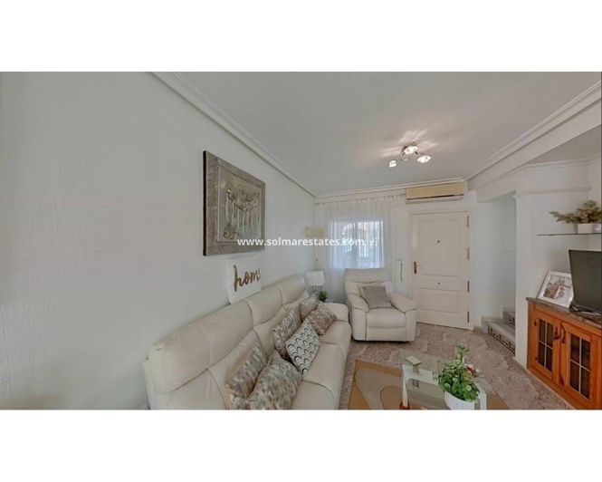 Image No.16-2 Bed House for sale