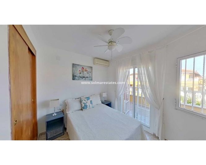 Image No.6-2 Bed House for sale