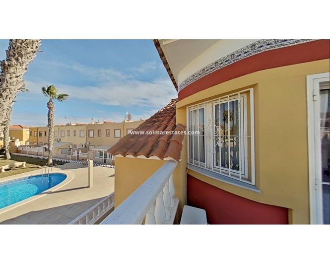 Image No.8-2 Bed House for sale