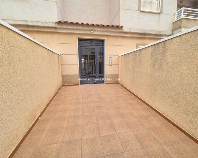 Image No.20-2 Bed Apartment for sale