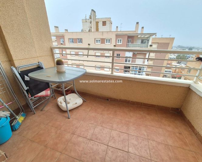 Image No.4-2 Bed Apartment for sale