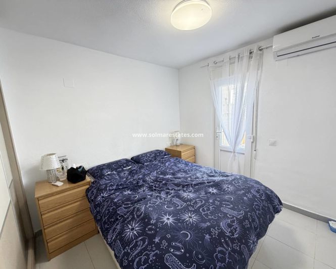 Image No.11-Appartement de 2 chambres à vendre à Villamartin