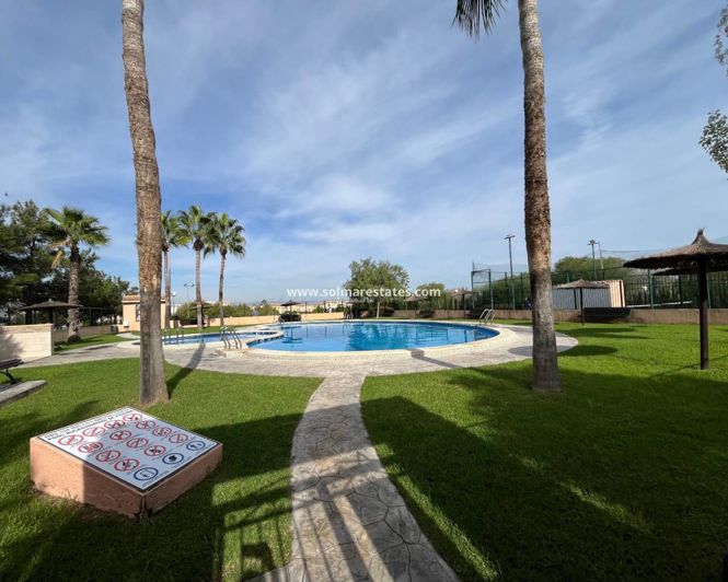 Image No.26-Appartement de 2 chambres à vendre à Los Altos