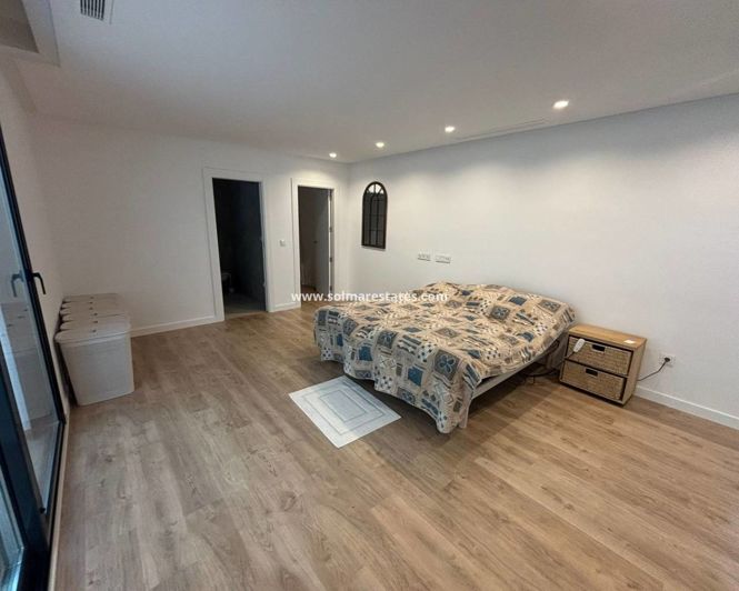 Image No.16-4 Bed Villa for sale