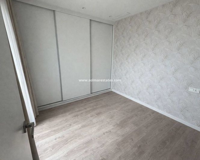 Image No.37-4 Bed Villa for sale