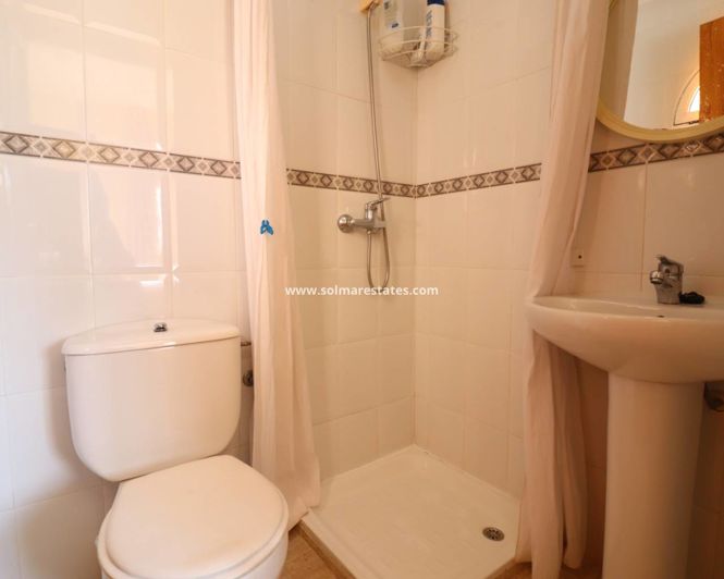 Image No.8-2 Bed Apartment for sale