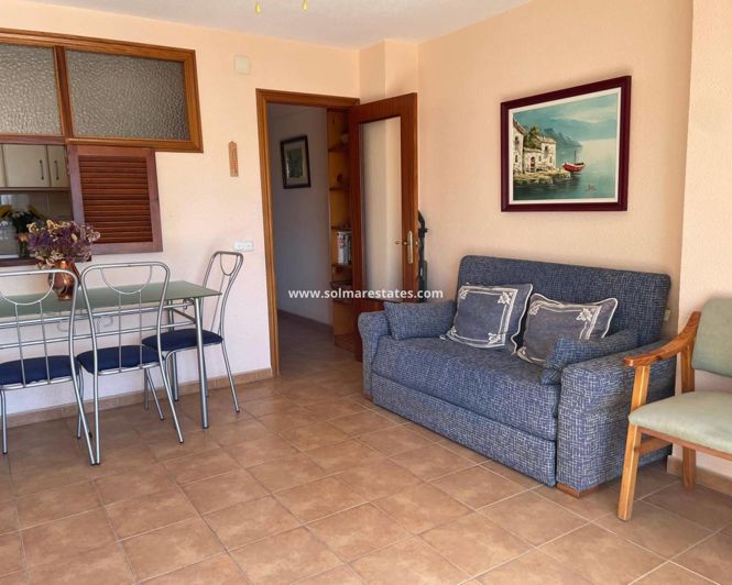 Image No.4-Appartement de 1 chambre à vendre à Punta Prima