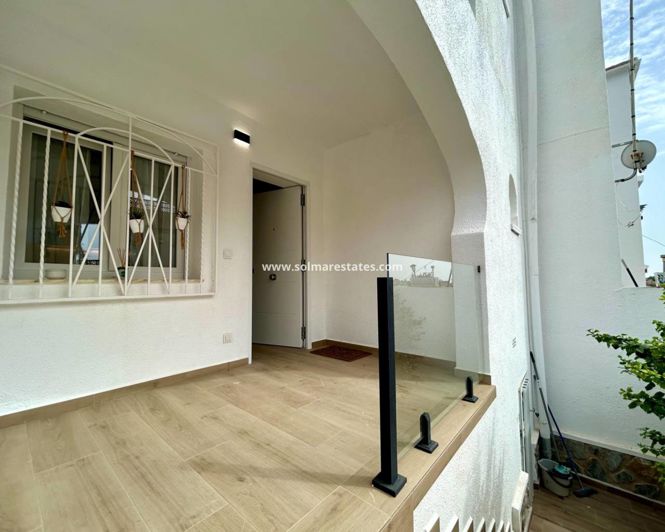 Image No.4-Appartement de 1 chambre à vendre à Villamartin