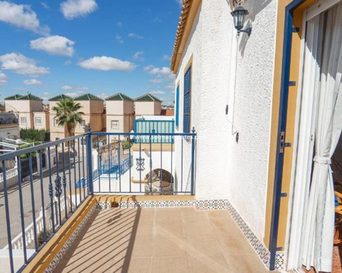 Image No.8-2 Bed Apartment for sale