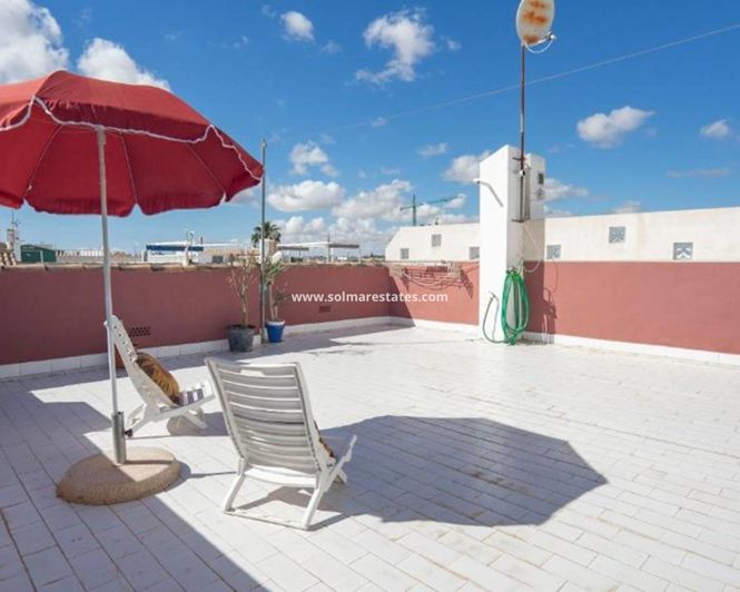 Image No.9-2 Bed Apartment for sale