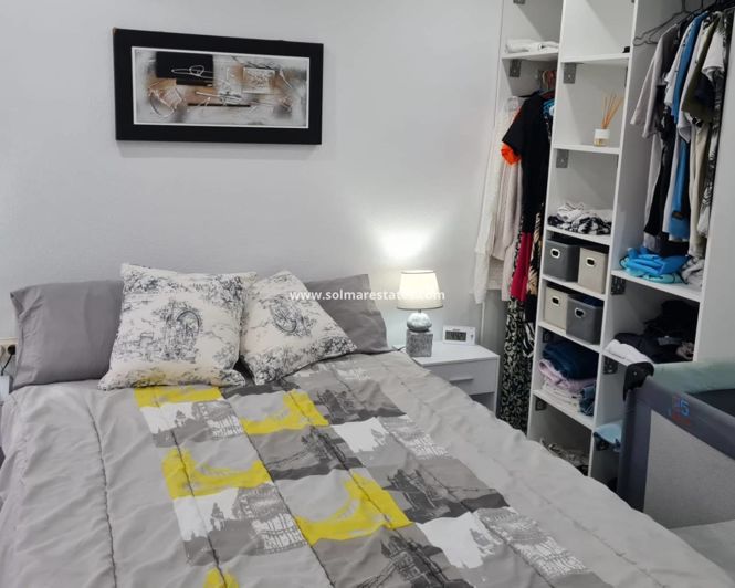 Image No.12-4 Bed House for sale