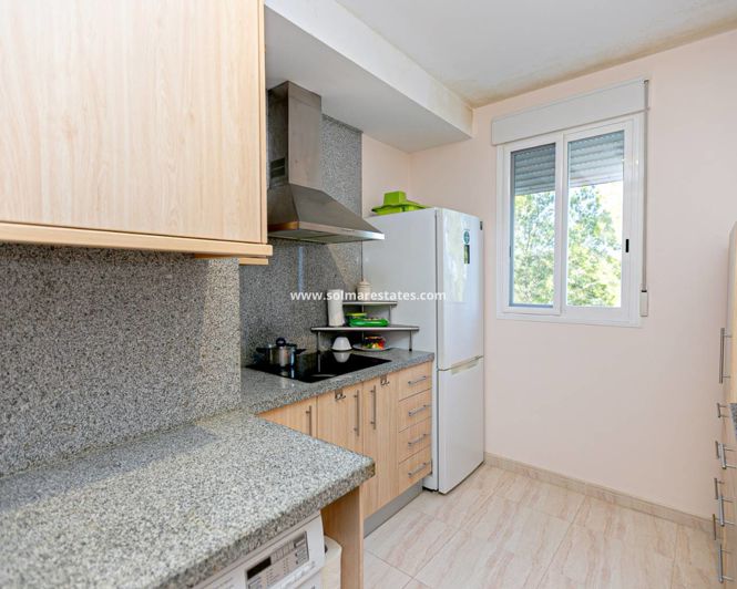 Image No.15-2 Bed Apartment for sale