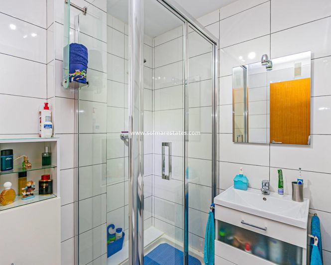 Image No.35-2 Bed Apartment for sale