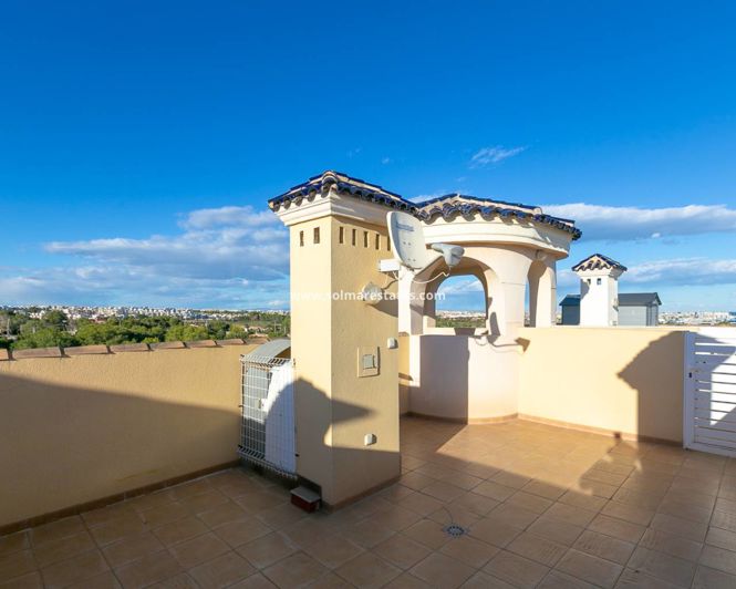 Image No.40-2 Bed Apartment for sale