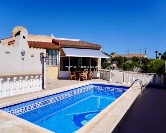 Image No.2-5 Bed Villa for sale