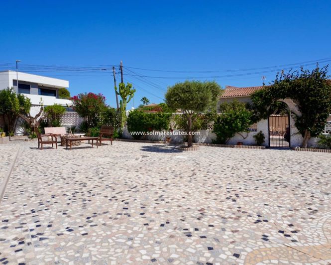 Image No.46-5 Bed Villa for sale