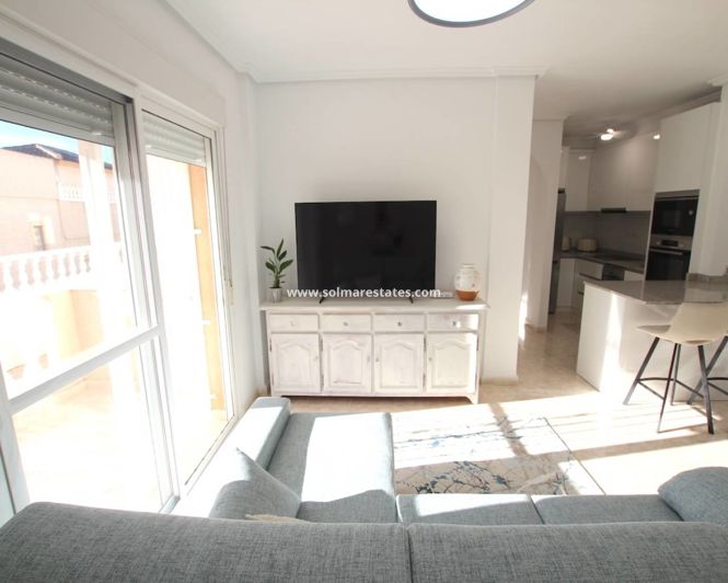 Image No.15-2 Bed Apartment for sale