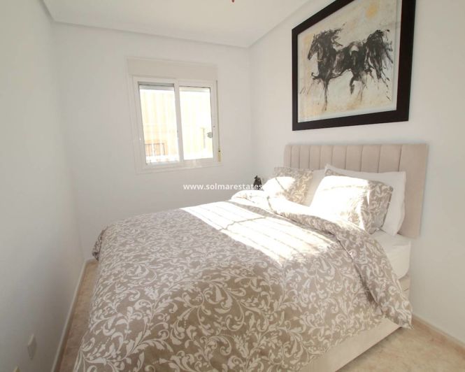 Image No.23-2 Bed Apartment for sale