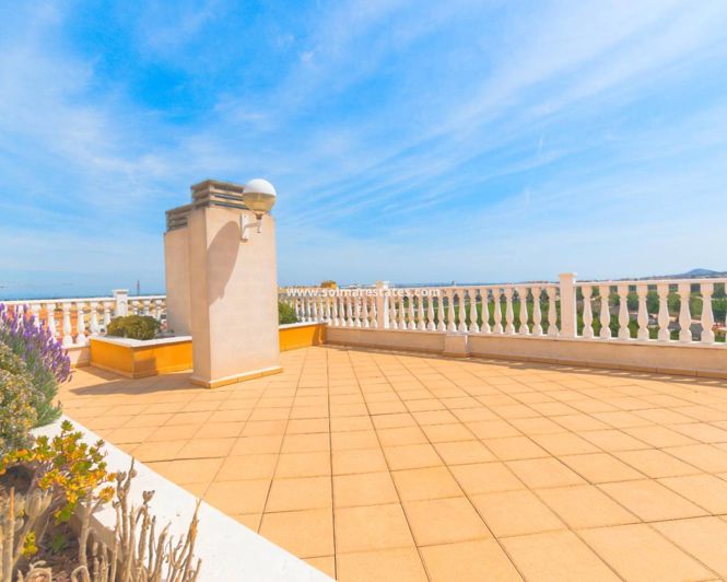 Image No.16-2 Bed Apartment for sale