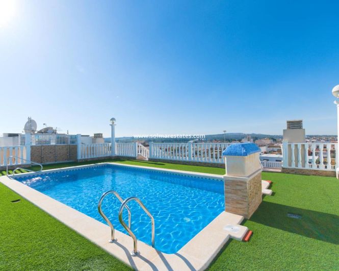 Image No.20-2 Bed Apartment for sale