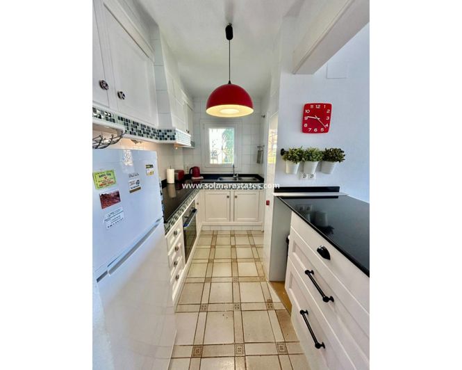 Image No.18-2 Bed Apartment for sale