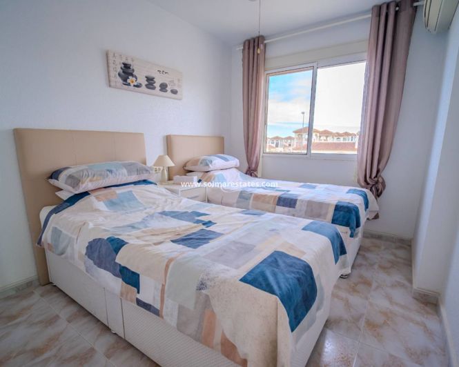 Image No.21-3 Bed House for sale