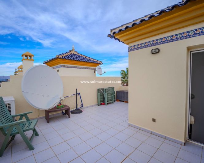 Image No.31-3 Bed House for sale