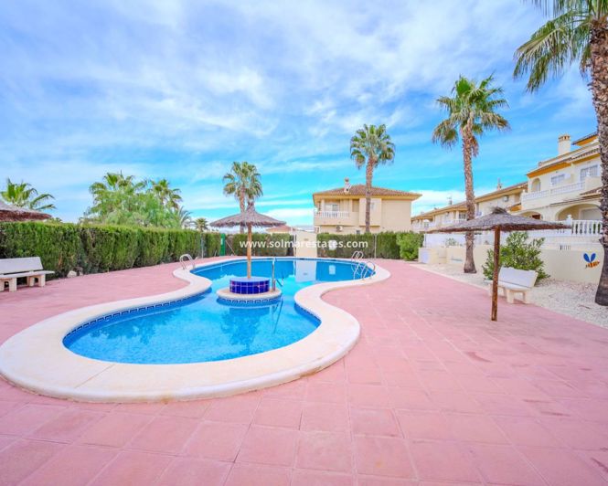 Image No.33-3 Bed House for sale