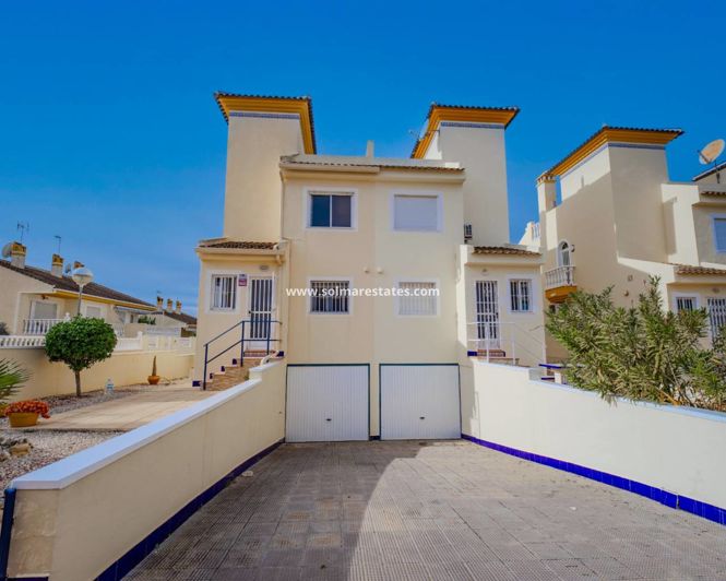 Image No.35-3 Bed House for sale