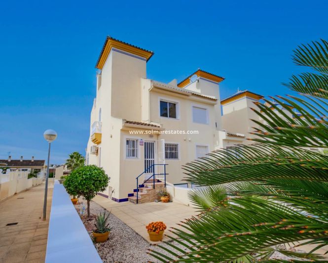 Image No.36-3 Bed House for sale