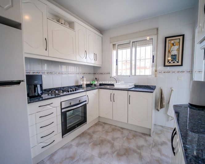 Image No.5-3 Bed House for sale