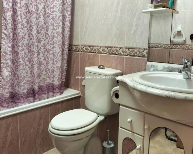 Image No.18-2 Bed Apartment for sale