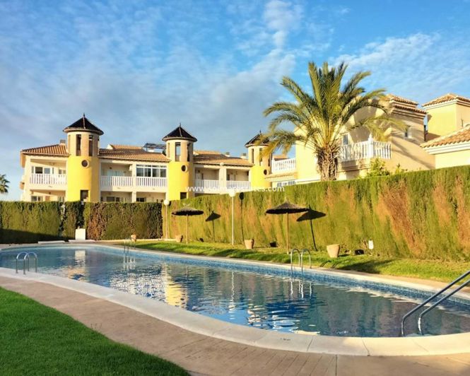 Image No.30-2 Bed Apartment for sale