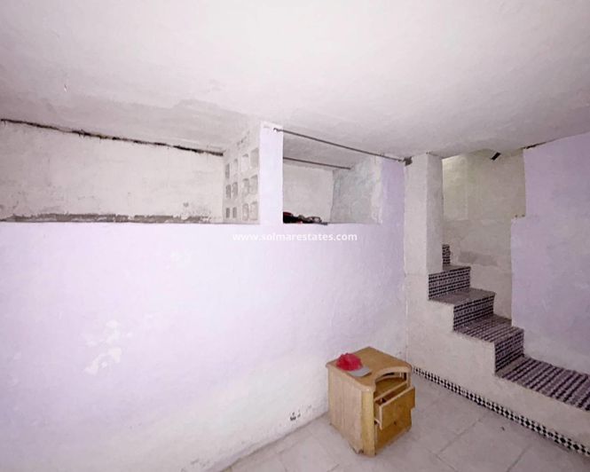 Image No.13-1 Bed Apartment for sale