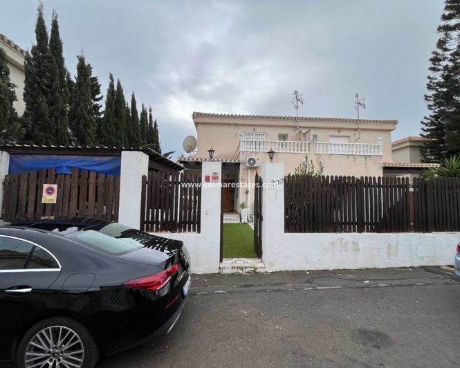 Image No.13-3 Bed House for sale