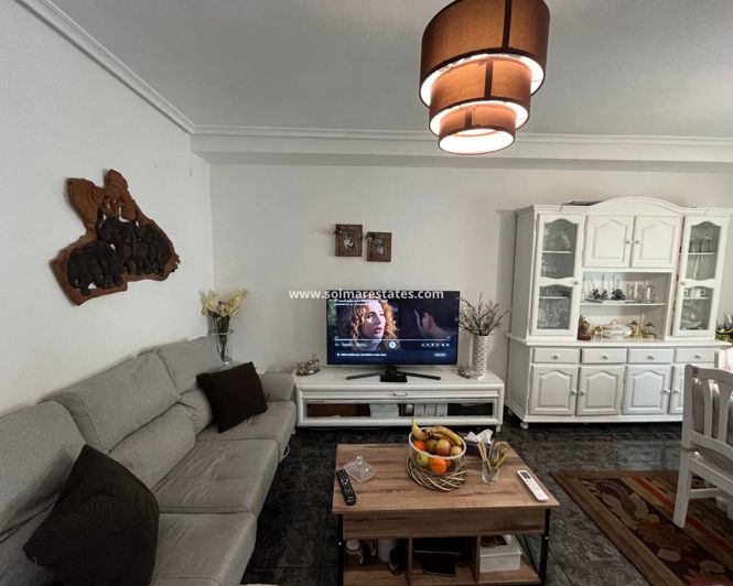 Image No.32-3 Bed House for sale