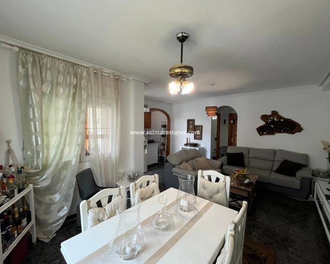 Image No.36-3 Bed House for sale