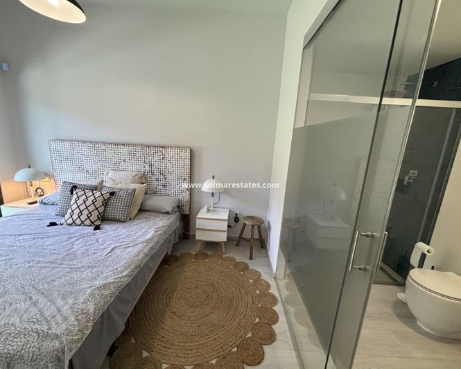 Image No.16-2 Bed Apartment for sale