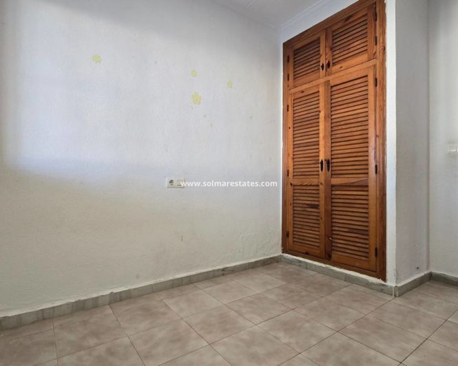 Image No.14-3 Bed Villa for sale