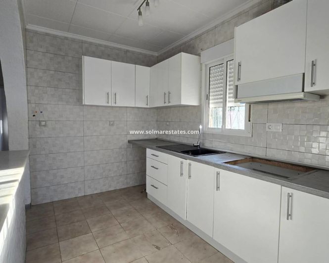 Image No.9-3 Bed Villa for sale