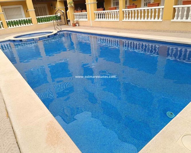 Image No.37-2 Bed Apartment for sale