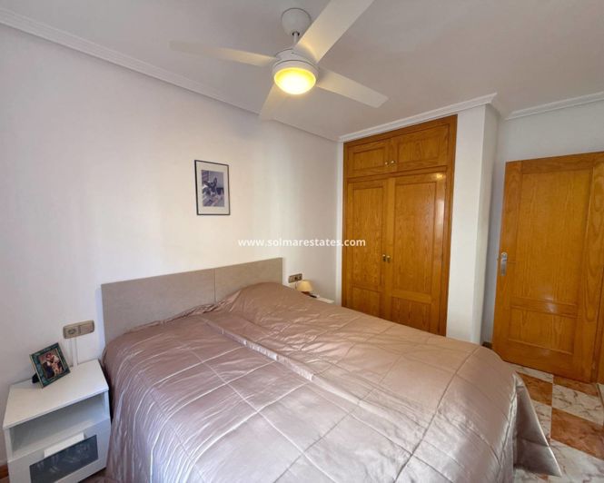 Image No.12-2 Bed Bungalow for sale