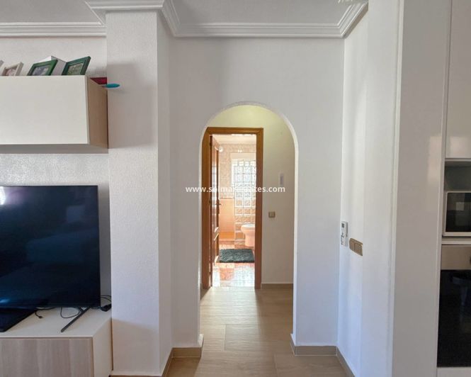 Image No.17-2 Bed Bungalow for sale