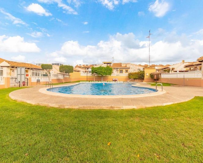 Image No.2-2 Bed Bungalow for sale