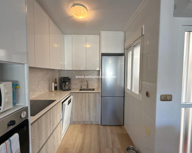 Image No.20-2 Bed Bungalow for sale