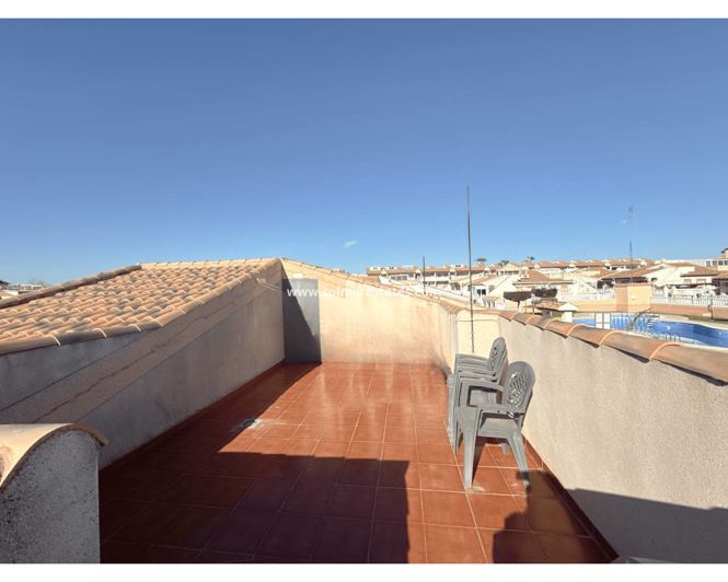 Image No.8-2 Bed Bungalow for sale