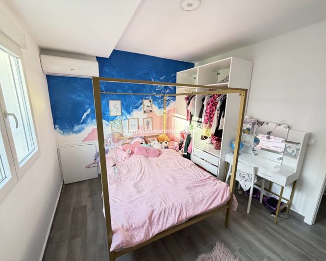 Image No.20-6 Bed Villa for sale